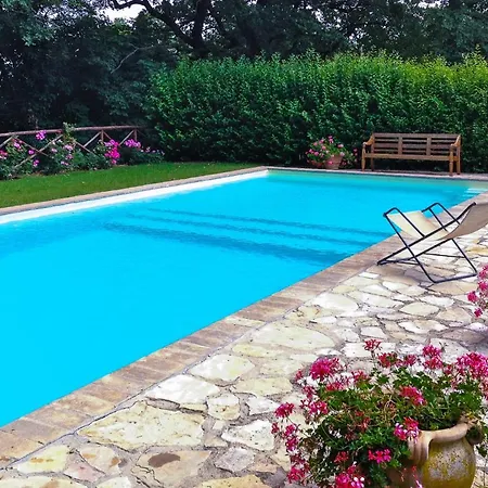 Villa Sleeps 10 Pool Wifi *