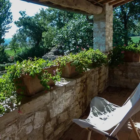 Sleeps 10 Pool Wifi * Todi