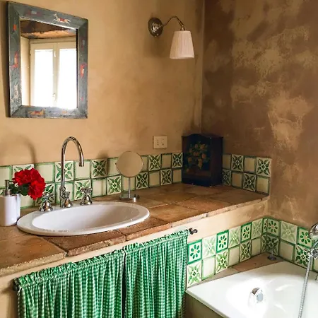 Sleeps 10 Pool Wifi Villa Todi